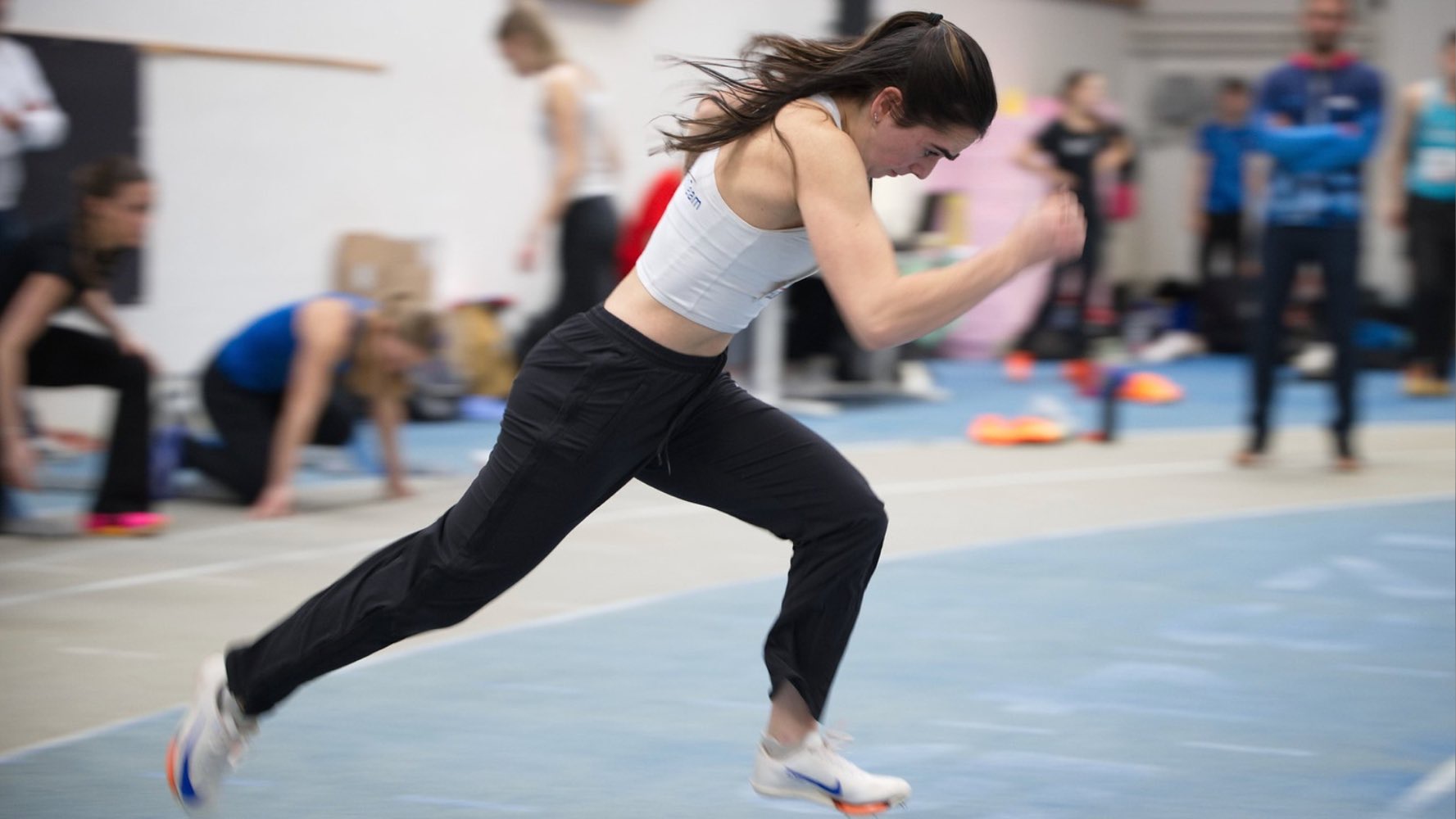 Foto: ©newetschny - 20250215 ÖM Halle GSG9 - Suri Stöhr auf Platz 3